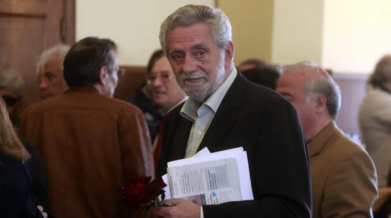 Ο Δρίτσας «πυροβολεί» τις ιδιωτικοποιήσεις και την Κυβέρνηση
