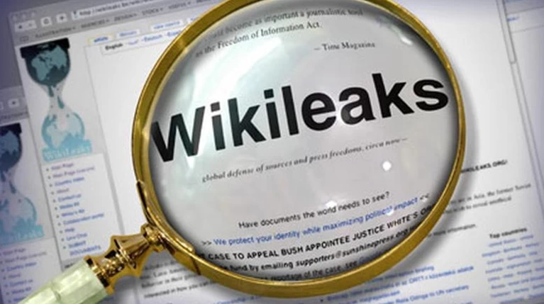 Νέες αποκαλύψεις των Wikileaks για τα email της Χίλαρι