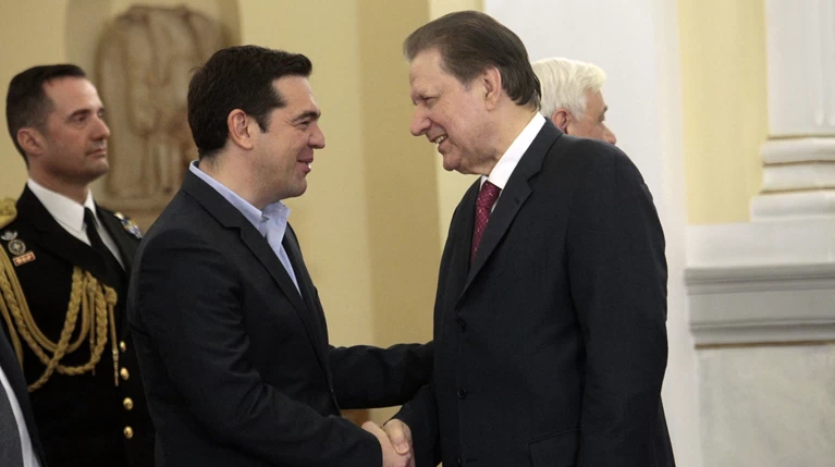 Η τέχνη των "αυτογκόλ" από το νόμο Παππά έως το "φιάσκο Πολύδωρα"