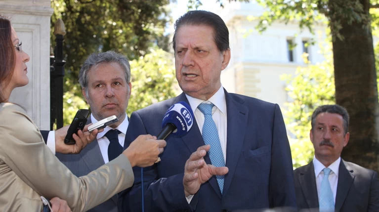 Μονόλογος Πολύδωρα στην ΕΡΤ σε εμφάνιση... αρχηγού κόμματος