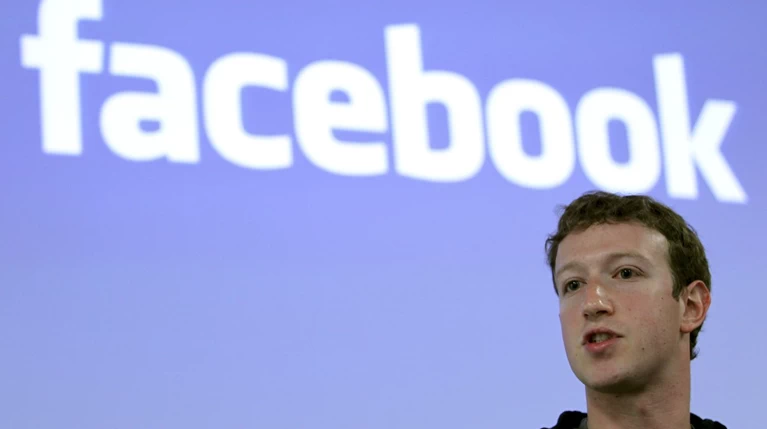 Εξάλειψη ψευδών ειδήσεων από το fb υπόσχεται ο Ζούκερμπεργκ