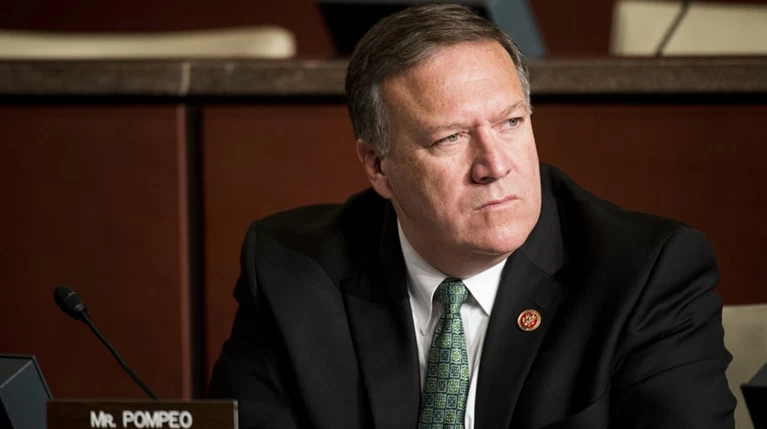 Ποιός είναι ο νέος διευθυντής της CIA, που πρότεινε ο Τράμπ