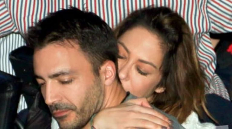 Μελίνα Ασλανίδου: Φουλ ερωτευμένη με κούκλο κομμωτή13 χρόνια μικρότερό της