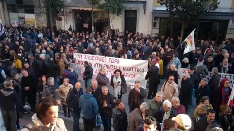 Κύμα συμπαράστασης στον δήμαρχο Πάτρας, σήμερα η δίκη