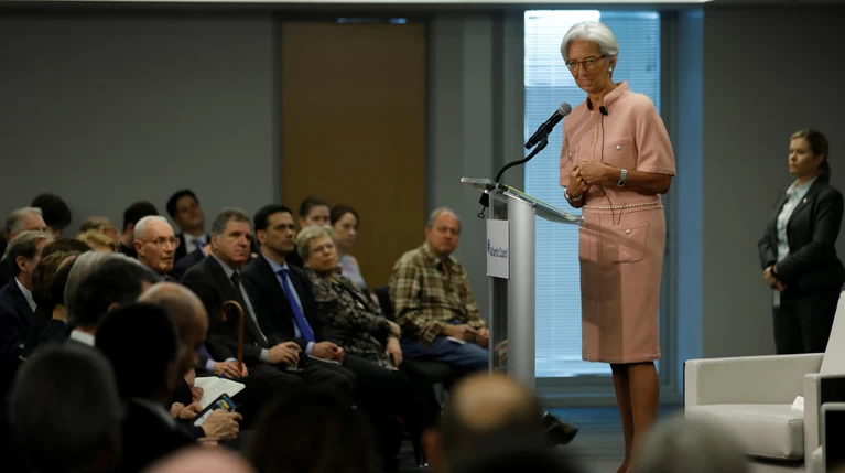 Λαγκάρντ: Δεν θα κάνουμε ειδική συμφωνία για την Ελλάδα