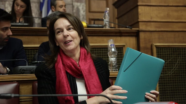 Επιβεβαίωση από Παπανάτσιου: Συζητάμε για μειώσεις σε ΦΠΑ και ΕΝΦΙΑ