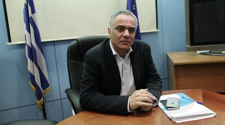 Σκουρλέτης: Να λύσουμε διακομματικά το θέμα των συμβασιούχων