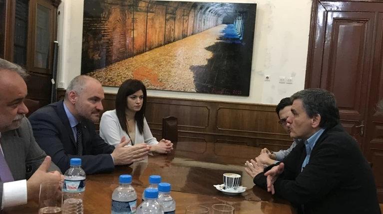 Πολιτική απόφαση στο Eurogroup βλέπει ο Τσακαλώτος