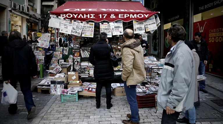 Με... δανεικά και πολλά «αν» οι 100.000 νέες θέσεις εργασίας της κυβέρνησης