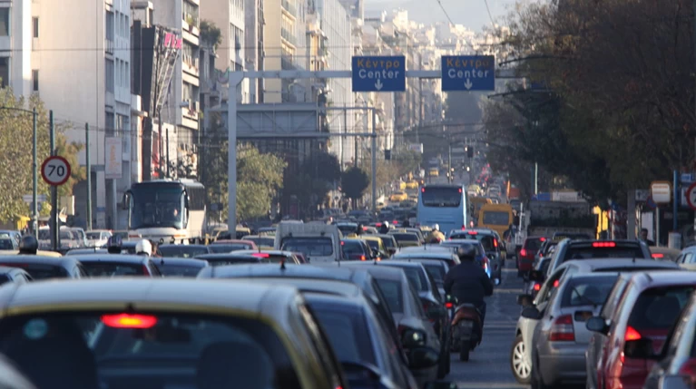 Χωρίς μετρό, τραμ, ΗΣΑΠ η Αθήνα, χάος στους δρόμους