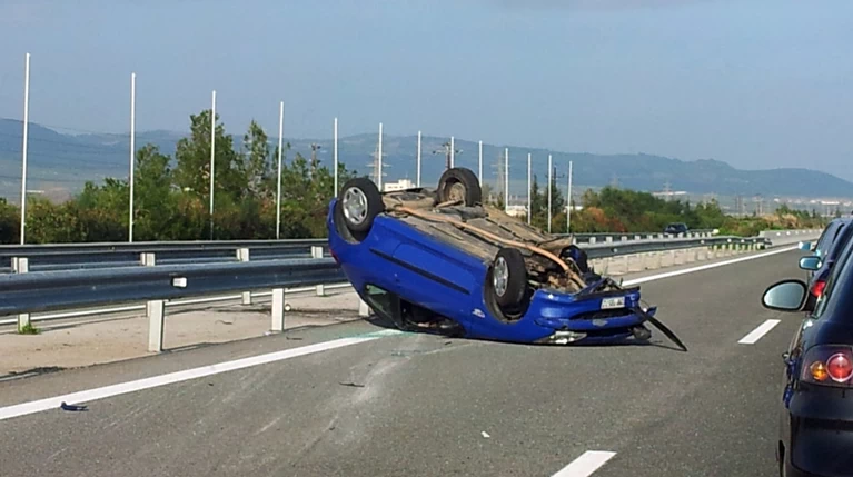 Τρεις στους 10 Έλληνες οδηγούς είναι επικίνδυνοι… ραλίστες!