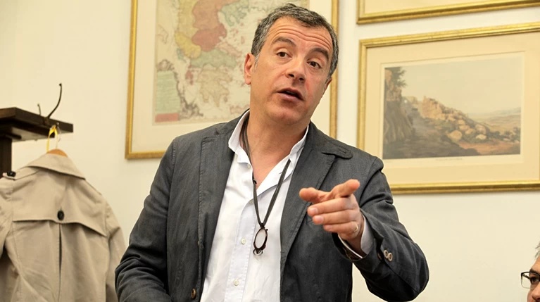 Θεοδωράκης: Η λιτότητα δεν καταργείται με διαπραγμάτευση