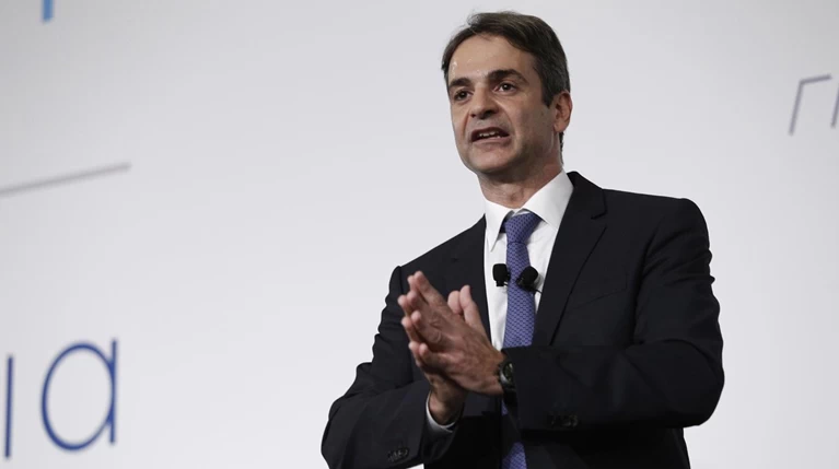 Μητσοτάκης: Η κυβέρνηση φέρνει 4ο μνημόνιο από το παράθυρο