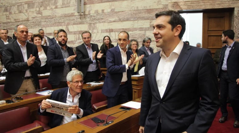 Αλαλούμ σε κυβέρνηση και κόμμα με τα μέτρα και τα αντίμετρα