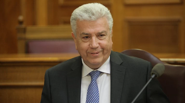 Πρόεδρος ΔΕΗ: Δεν θα πουλήσουμε τις οφειλές σε τράπεζες