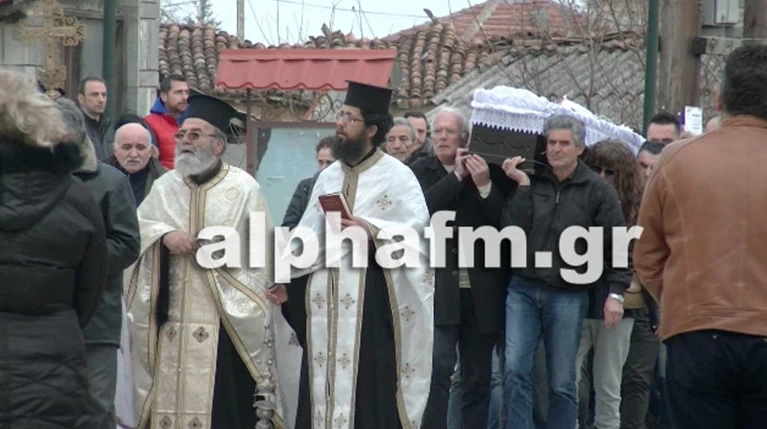 Θρήνος στην κηδεία ταξιτζή που δολοφονήθηκε από τον Ειδικό φρουρό - Εικόνες