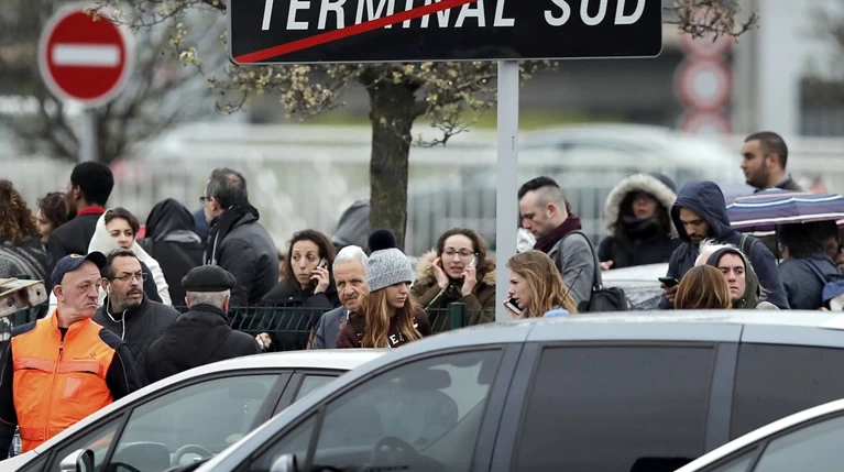 Yπό την επήρεια ναρκωτικών και αλκοόλ ο δράστης του Ορλί