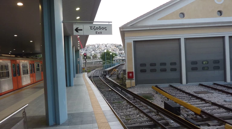 Ληστεία στον σταθμό του ΗΣΑΠ στο Νέο Φάληρο