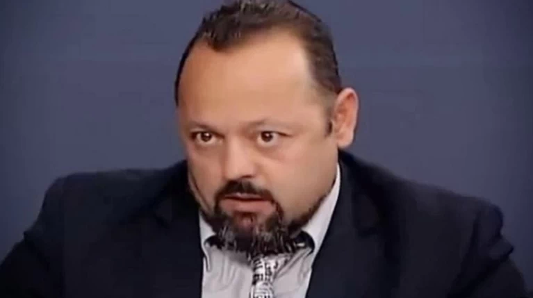 Ερευνες για τον Σώρρα σε όλη την Ελλάδα-Ετοιμη να παραδοθεί η σύζυγος του;