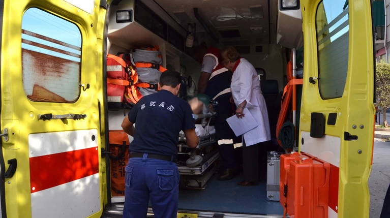 Ανδρας βρέθηκε νεκρός μέσα στο ΙΧ στο λιμάνι του Ρίο