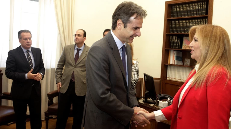 Ο Μητσοτάκης ζήτησε να δει αύριο την Φώφη Γεννηματά