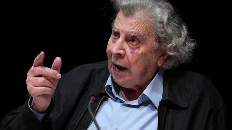 Μίκης Θεοδωράκης: Σας αποχαιρετώ...
