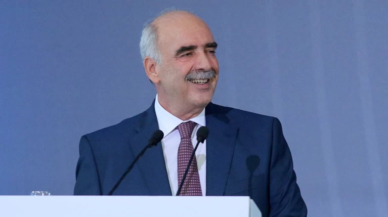 Ο Μεϊμαράκης έστειλε πάλι την καλύτερη πασχαλινή κάρτα