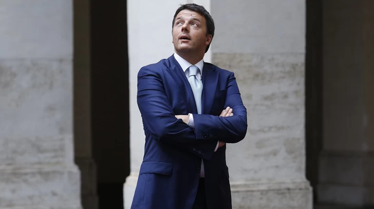 Ματέο Ρέντσι: Η επιστροφή - Επανεξελέγη στην ηγεσία του κόμματος