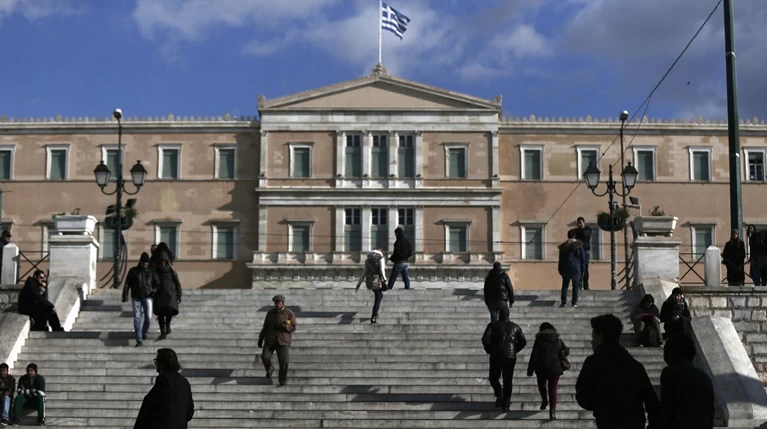 Με μέτρα 4,5 δισ. έρχεται στη Βουλή το συμπληρωματικό μνημόνιο