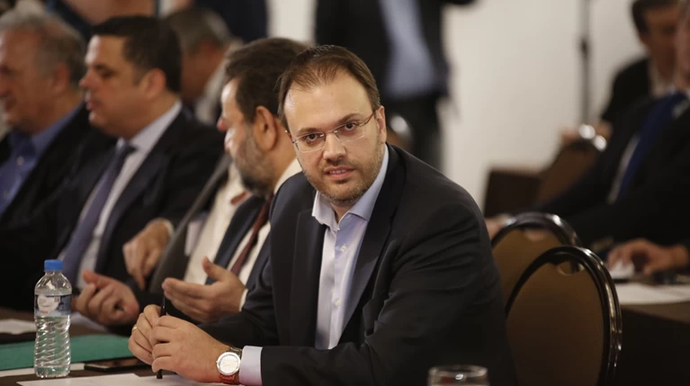Ιδρυτικό συνέδριο της Κεντροαριστεράς ζητάει ο Θεοχαρόπουλος