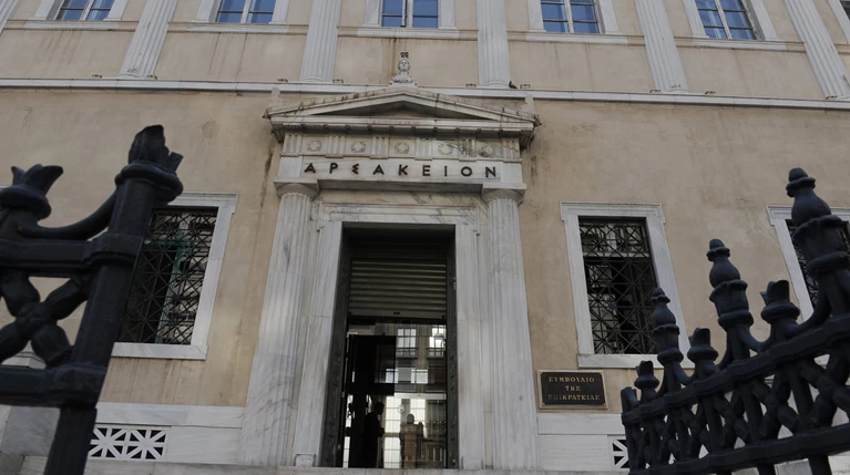 ΣτΕ: Αποζημίωση 700.000 ευρώ για τον θάνατο 21χρονου στρατιώτη