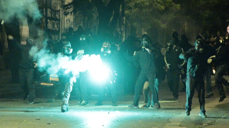 Η οργάνωση «Άγριος Μάης» πίσω από την επίθεση στο ΑΤ Ομόνοιας