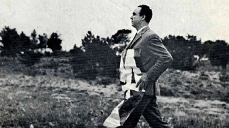 Σαν σήμερα: Η δολοφονία Λαμπράκη η «δημοκρατία του τρίκυκλου»