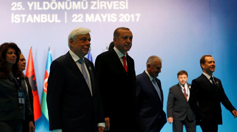 Ο Ερντογάν ακύρωσε τα τετ α τετ με Παυλόπουλο και άλλους ξένους ηγέτες