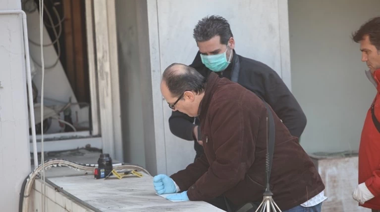 Ληστές χρηματοκιβωτίων χτύπησαν και εταιρεία κοινοχρήστων