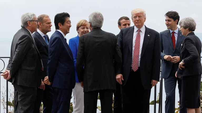 Άνω-κάτω έκανε τη Σύνοδο των G7 στην Ιταλία o Ντόναλντ Τραμπ