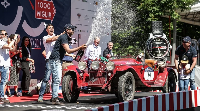 Οι κλασσικές Alfa Romeo "τραγούδησαν" στον αγώνα του “Mille Miglia 2017”