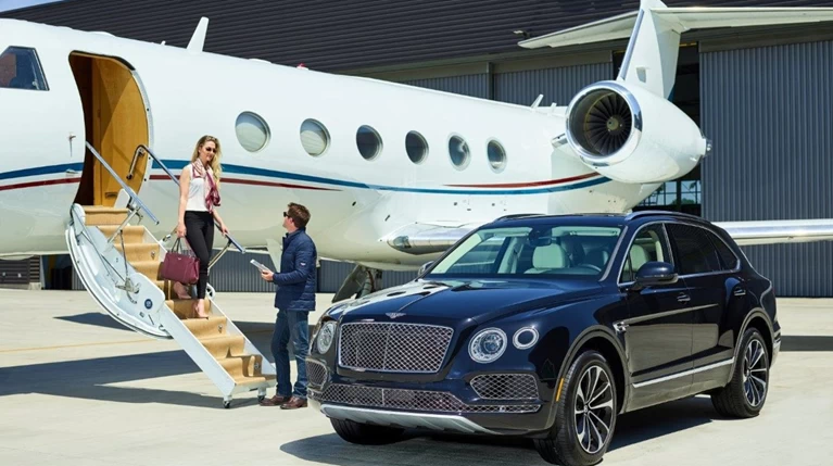 Bentley on demand: «Κάλεσε» μία Bentley όπου θες από το κινητό σου