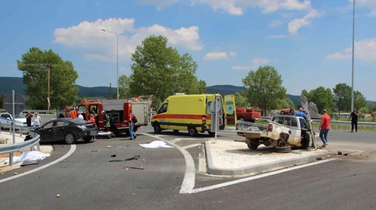 Νύφη και πεθερά νεκρές σε τροχαίο στη Χαλκιδική