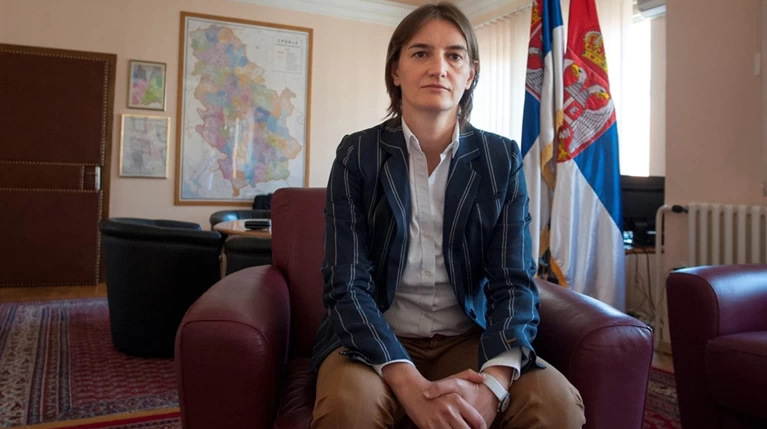 Γυναίκα και γκέι η νέα πρωθυπουργός της Σερβίας