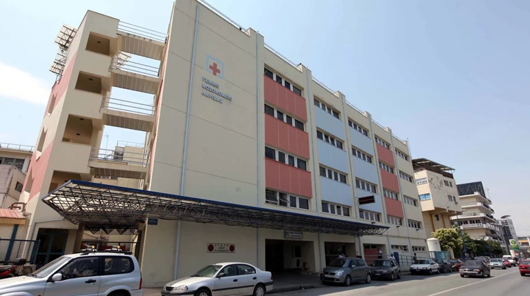 Ασθενής στην Λάρισα τα σπάει με την αγγελία και το «ευχαριστώ» του