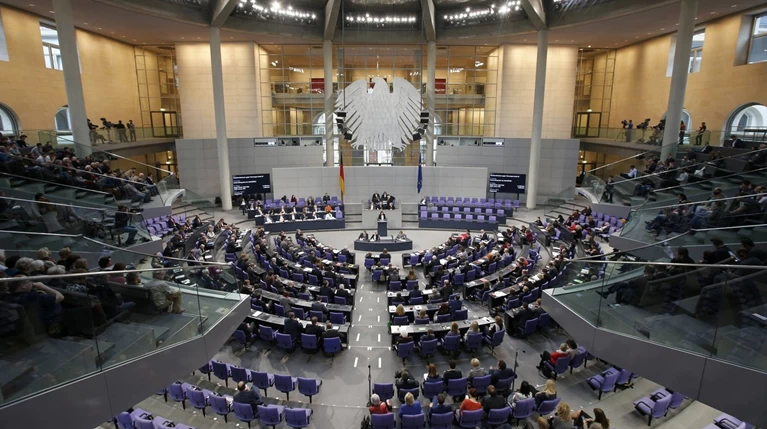 Ζωηρή συζήτηση στη γερμανική Βουλή για το ελληνικό ζήτημα
