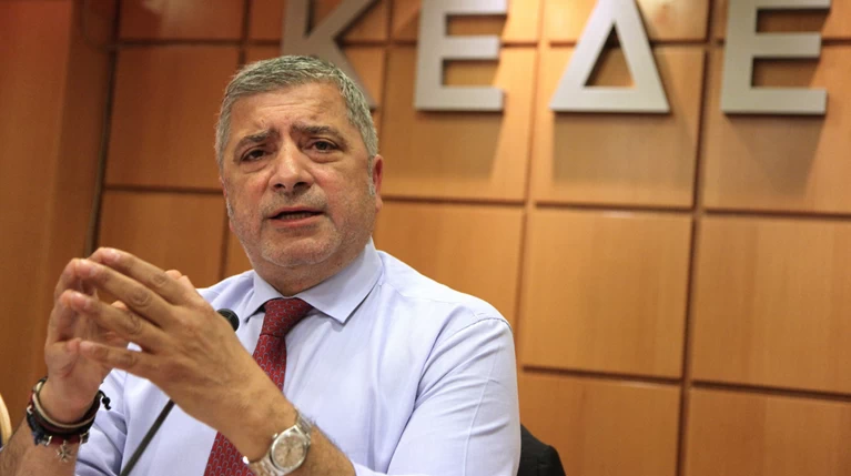 «Καρφιά» Πατούλη για τους χειρισμούς της κυβέρνησης - Να δώσουν λύση άμεσα