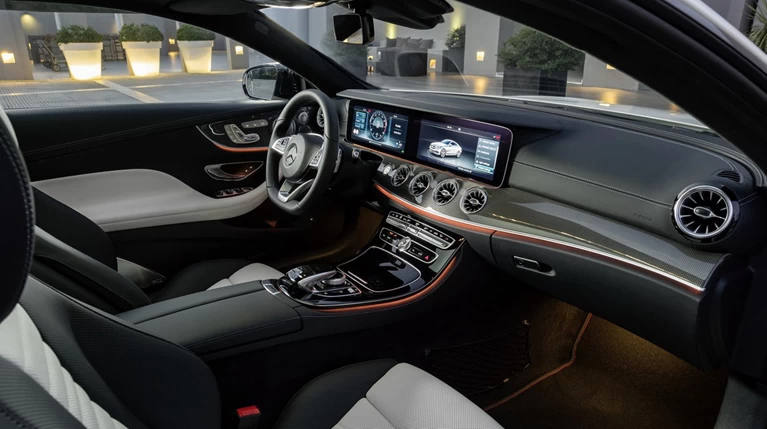 StarRent: Τώρα μπορείς να οδηγήσεις όποια Mercedes θέλεις όποτε θέλεις
