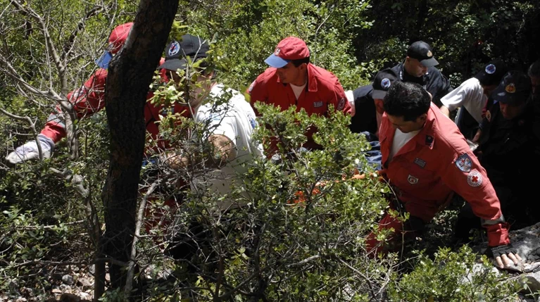 Σε εξέλιξη επιχείρηση εντοπισμού κι απεγκλωβισμού ορειβάτη