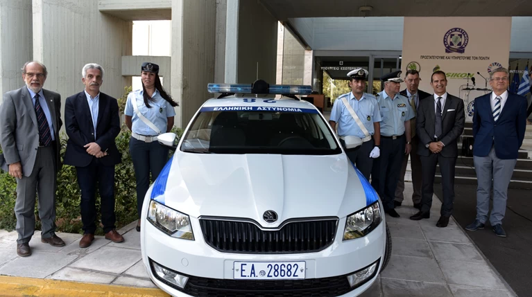 Το πρώτο «πράσινο» περιπολικό της απέκτησε η ΕΛ. ΑΣ φωτό