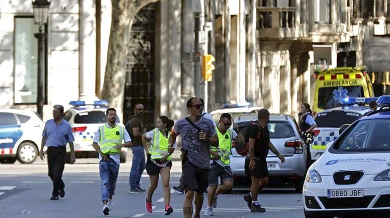 Διεθνής καταδίκη της τρομοκρατικής επίθεση στη Βαρκελώνη