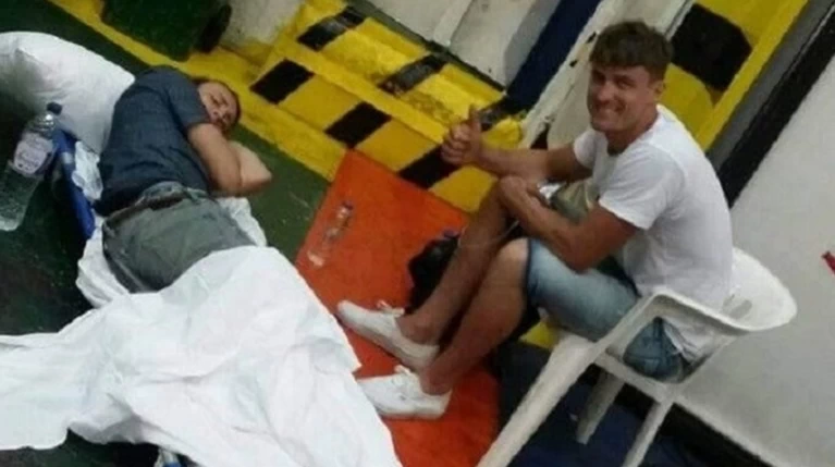 Η ΠΟΕΔΗΝ καταγγέλλει: Έβαλαν τραυματισμένο τουρίστα σε γκαράζ πλοίου