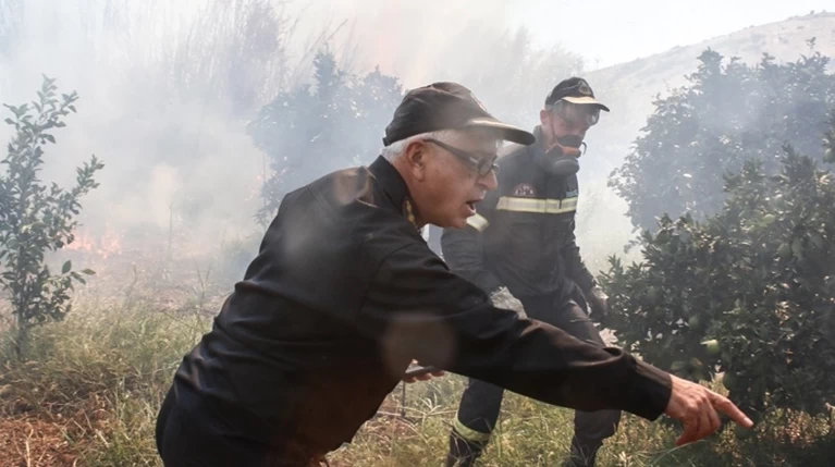"Στο ντιβάνι" και οι πυροσβέστες