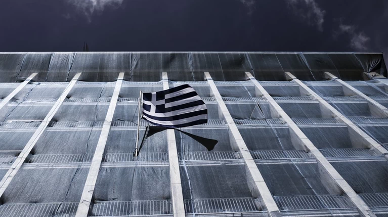 Δημόσιο, ο μεγάλος μπαταχτσής: 6 δισ. τα «φέσια» τον Αύγουστο